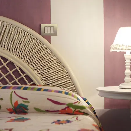 Dormidanoi 3* チヴィタノーヴァ・マルケ